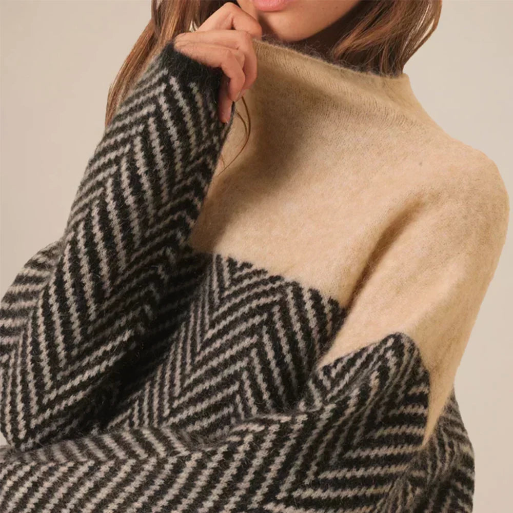 Mira | Elegancki sweter w warkocze