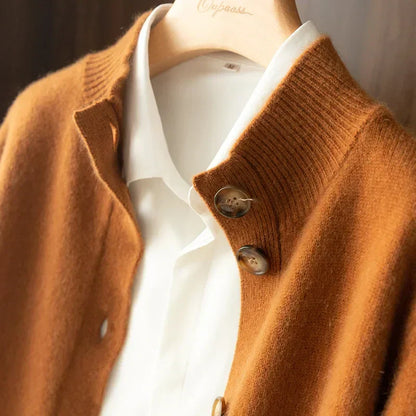 Arlina | Elegancki kardigan z wełny merino