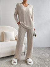 Beżowy