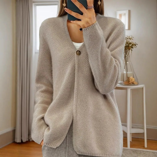 Betina | Miękka swobodna elegancja