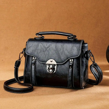 Luna | Torebka w stylu retro chic