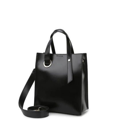 Lydia | Elegancka minimalistka