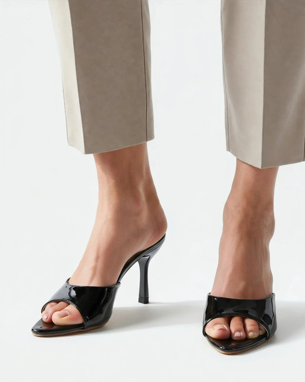 Buty na obcasie Gia