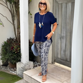 Granatowy