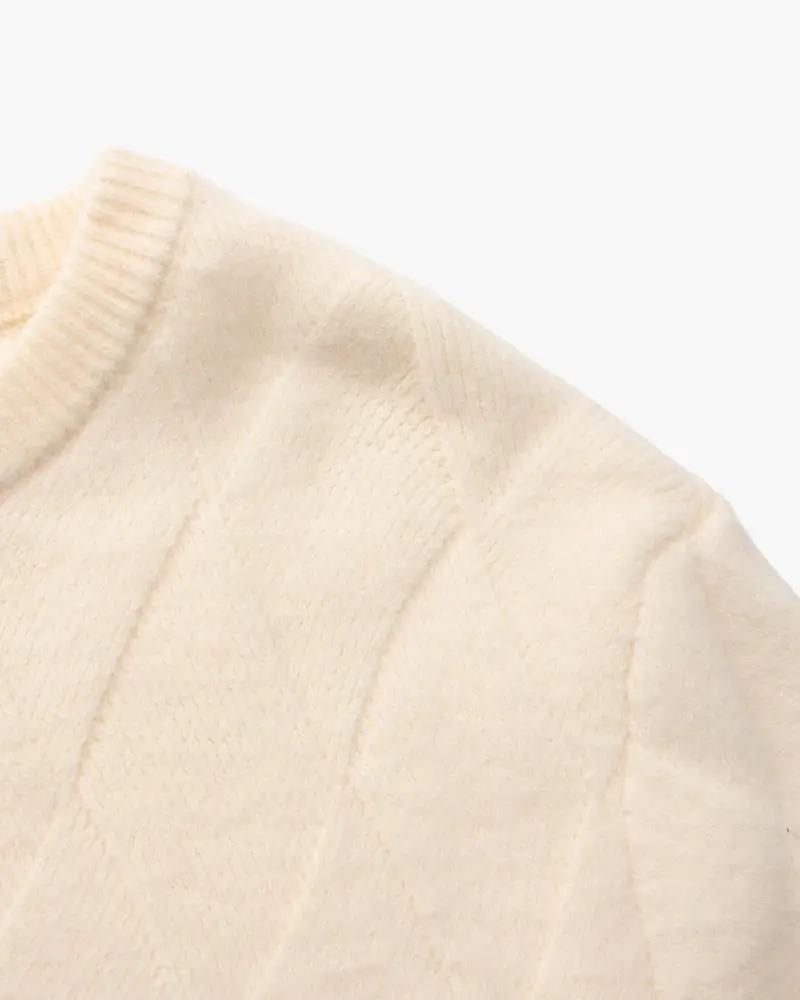 Sweter z okrągłym dekoltem w romby