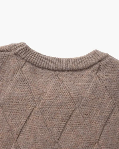 Sweter z okrągłym dekoltem w romby